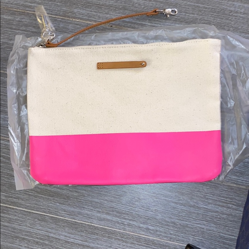 Keep collective Wristlet. Brand New